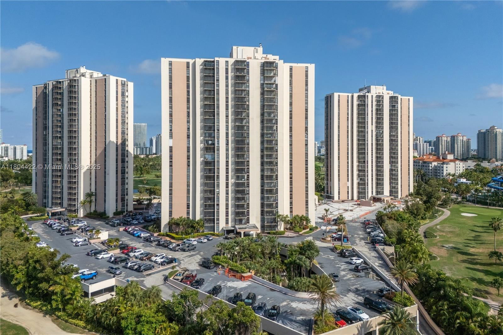 Real estate property located at 20301 Country Club Dr #1623, Miami-dade, Coronado Condo- Tower Ii, Aventura, FL