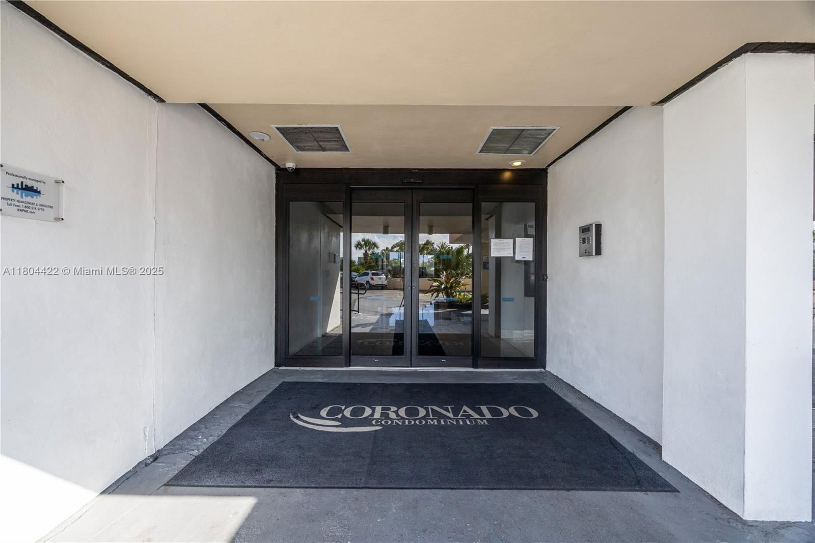 Real estate property located at 20301 Country Club Dr #1623, Miami-dade, Coronado Condo- Tower Ii, Aventura, FL