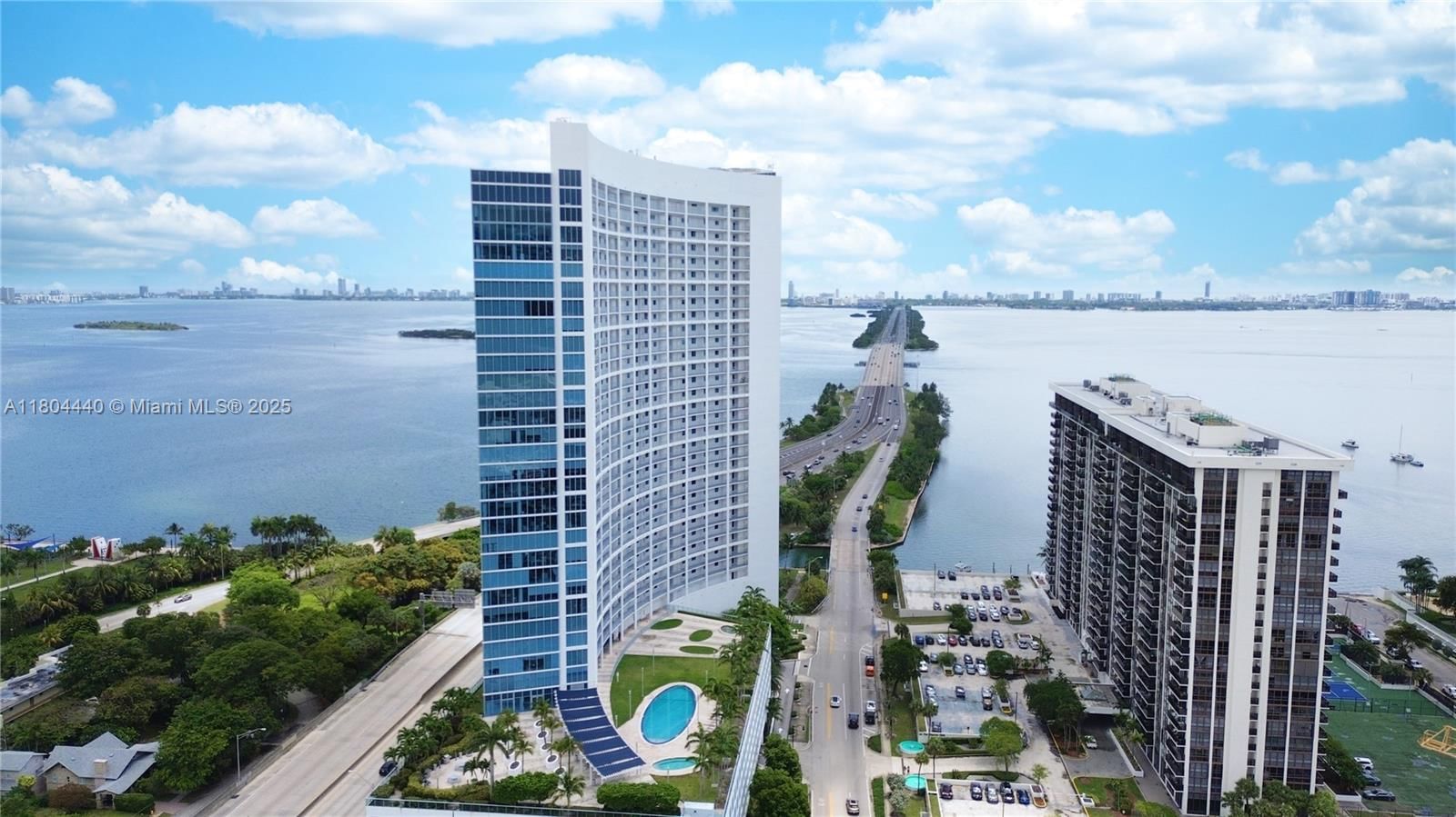 Real estate property located at 601 36th St #2608, Miami-dade, Blue Condo, Miami, FL