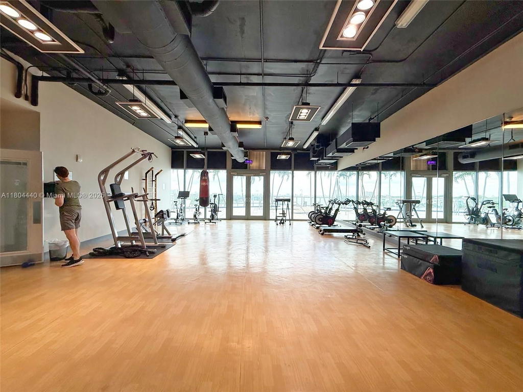 Real estate property located at 601 36th St #2608, Miami-dade, Blue Condo, Miami, FL