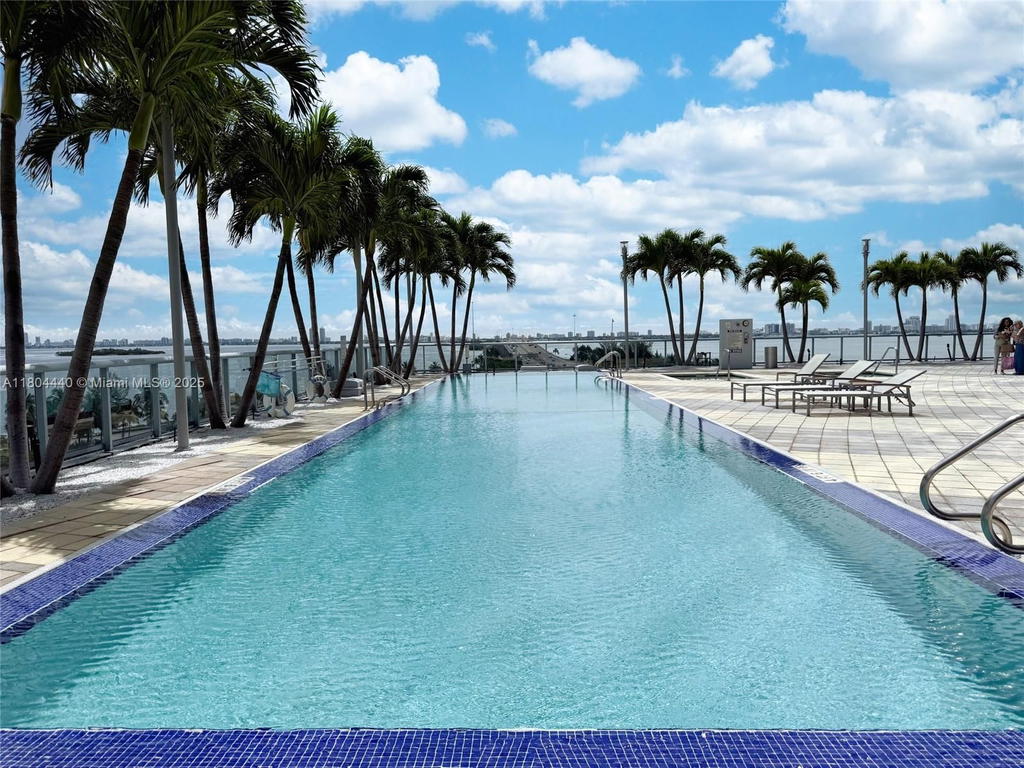 Real estate property located at 601 36th St #2608, Miami-dade, Blue Condo, Miami, FL