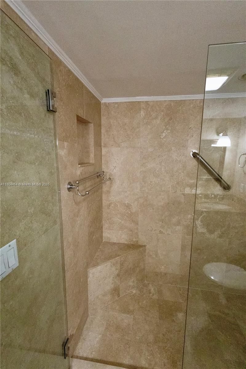 Real estate property located at 2555 Collins Ave #308, Miami-dade, Club Atlantis Condo, Miami Beach, FL