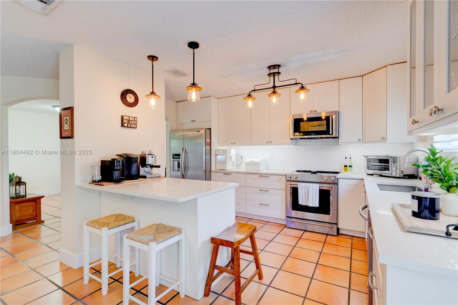 Real estate property located at 7425 108th Ave, Miami-dade, Sunset Palms, Miami, FL