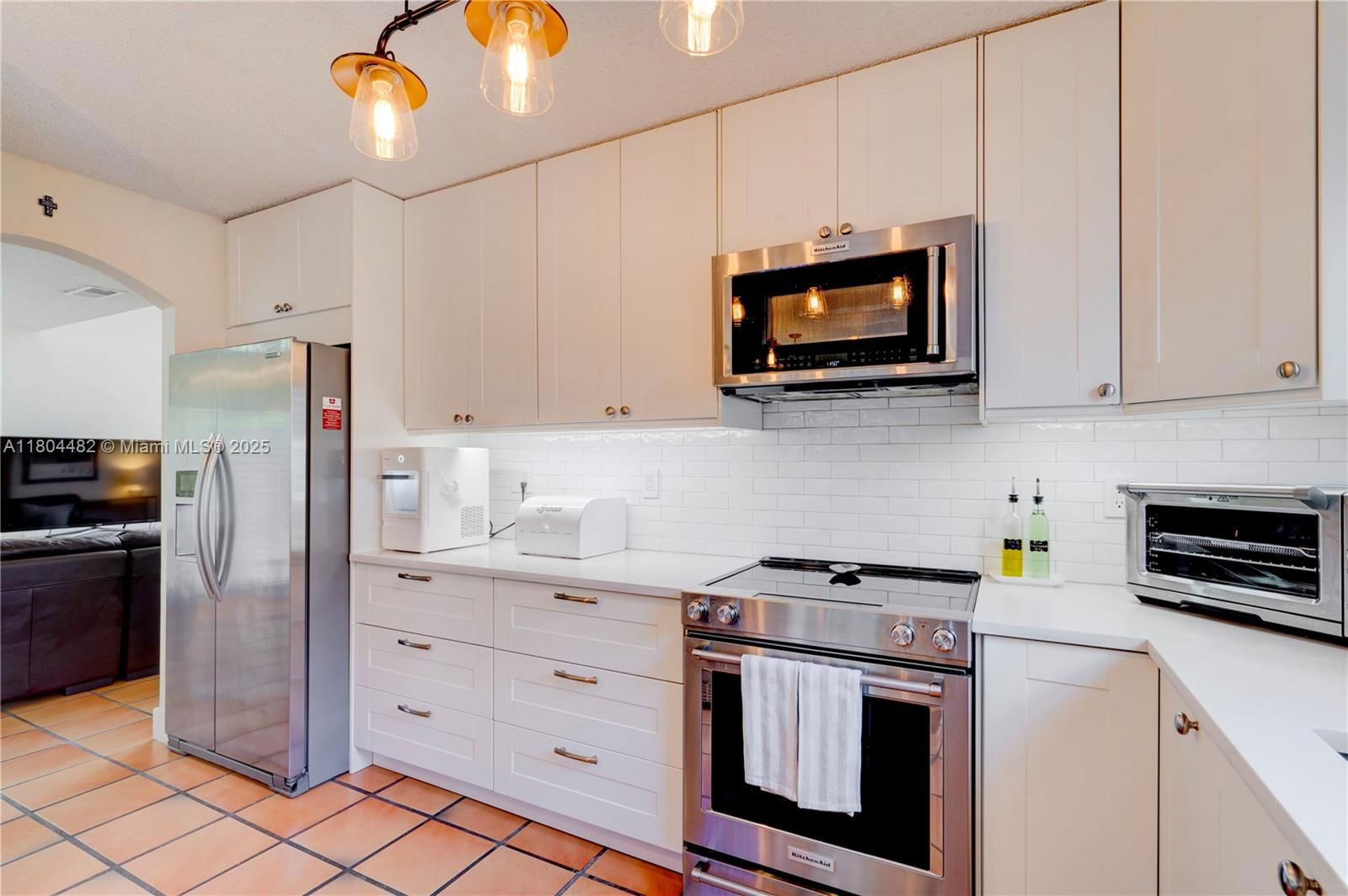 Real estate property located at 7425 108th Ave, Miami-dade, Sunset Palms, Miami, FL