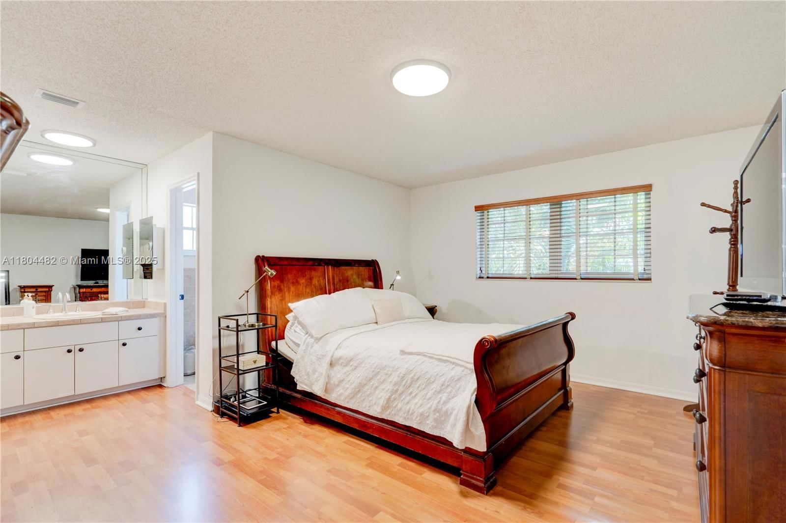 Real estate property located at 7425 108th Ave, Miami-dade, Sunset Palms, Miami, FL