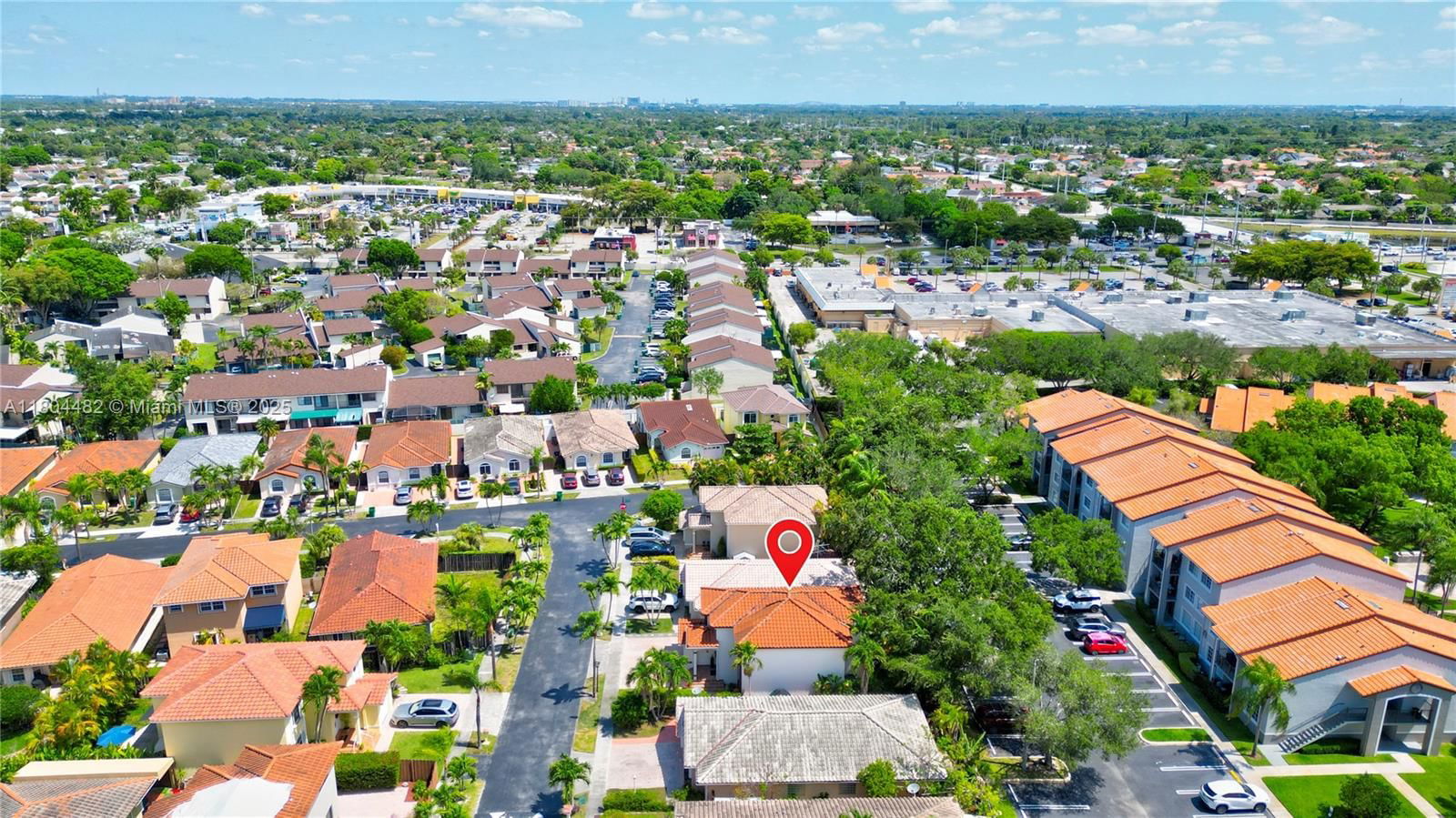 Real estate property located at 7425 108th Ave, Miami-dade, Sunset Palms, Miami, FL