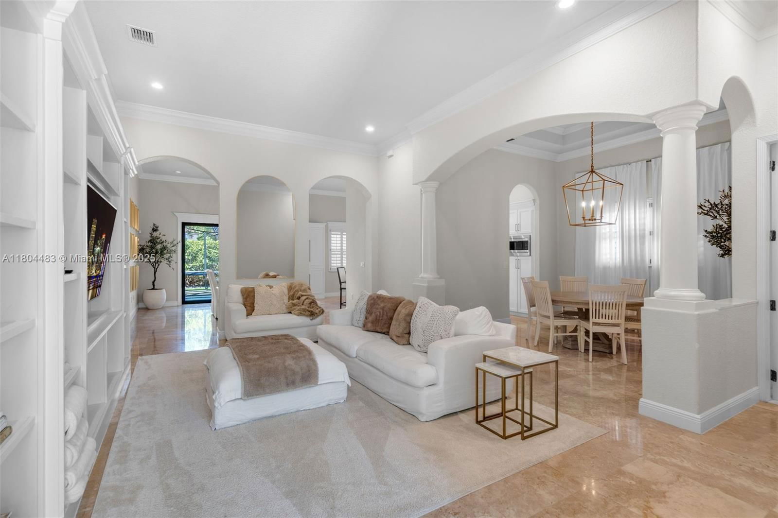 Real estate property located at 19336 77th Pl, Miami-dade, Cutler Cay, Cutler Bay, FL