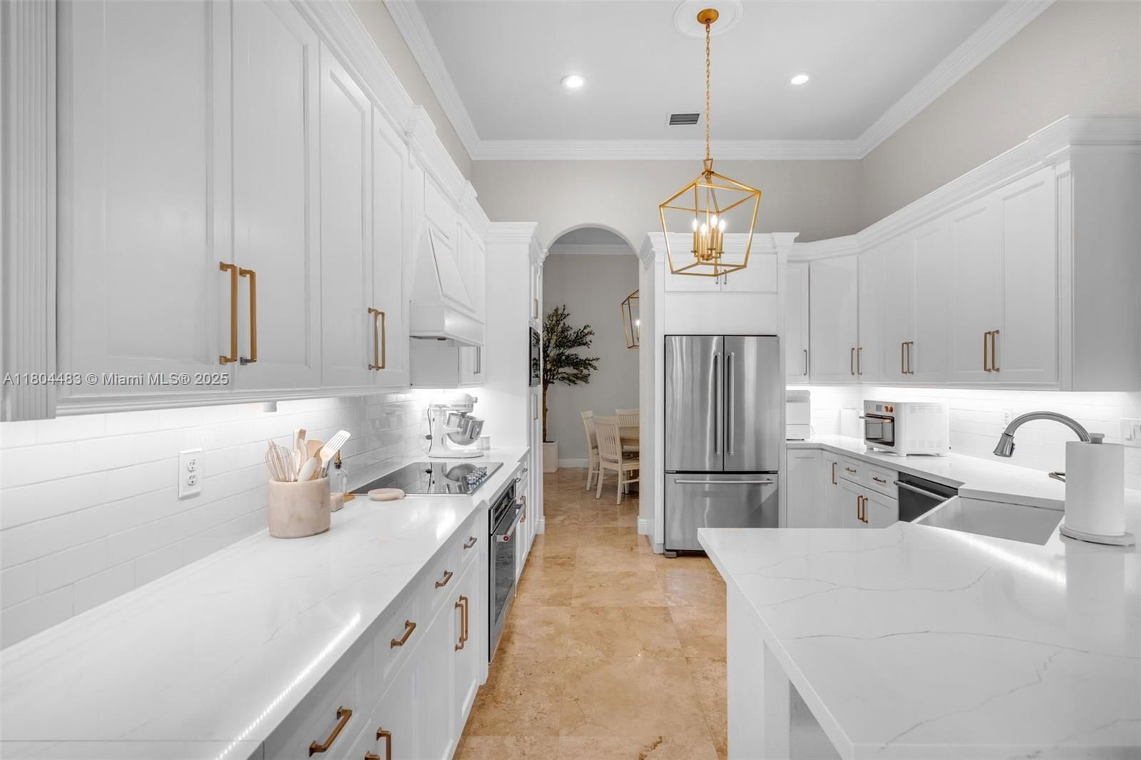 Real estate property located at 19336 77th Pl, Miami-dade, Cutler Cay, Cutler Bay, FL