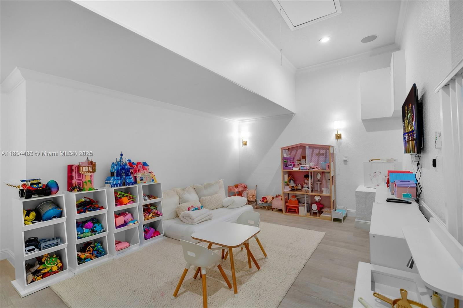 Real estate property located at 19336 77th Pl, Miami-dade, Cutler Cay, Cutler Bay, FL