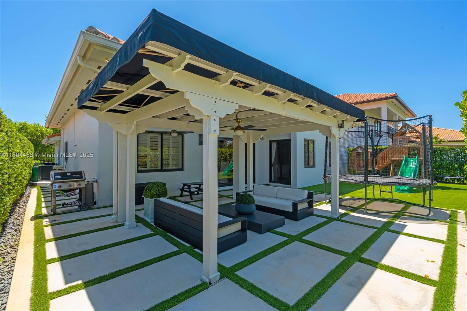 Real estate property located at 19336 77th Pl, Miami-dade, Cutler Cay, Cutler Bay, FL