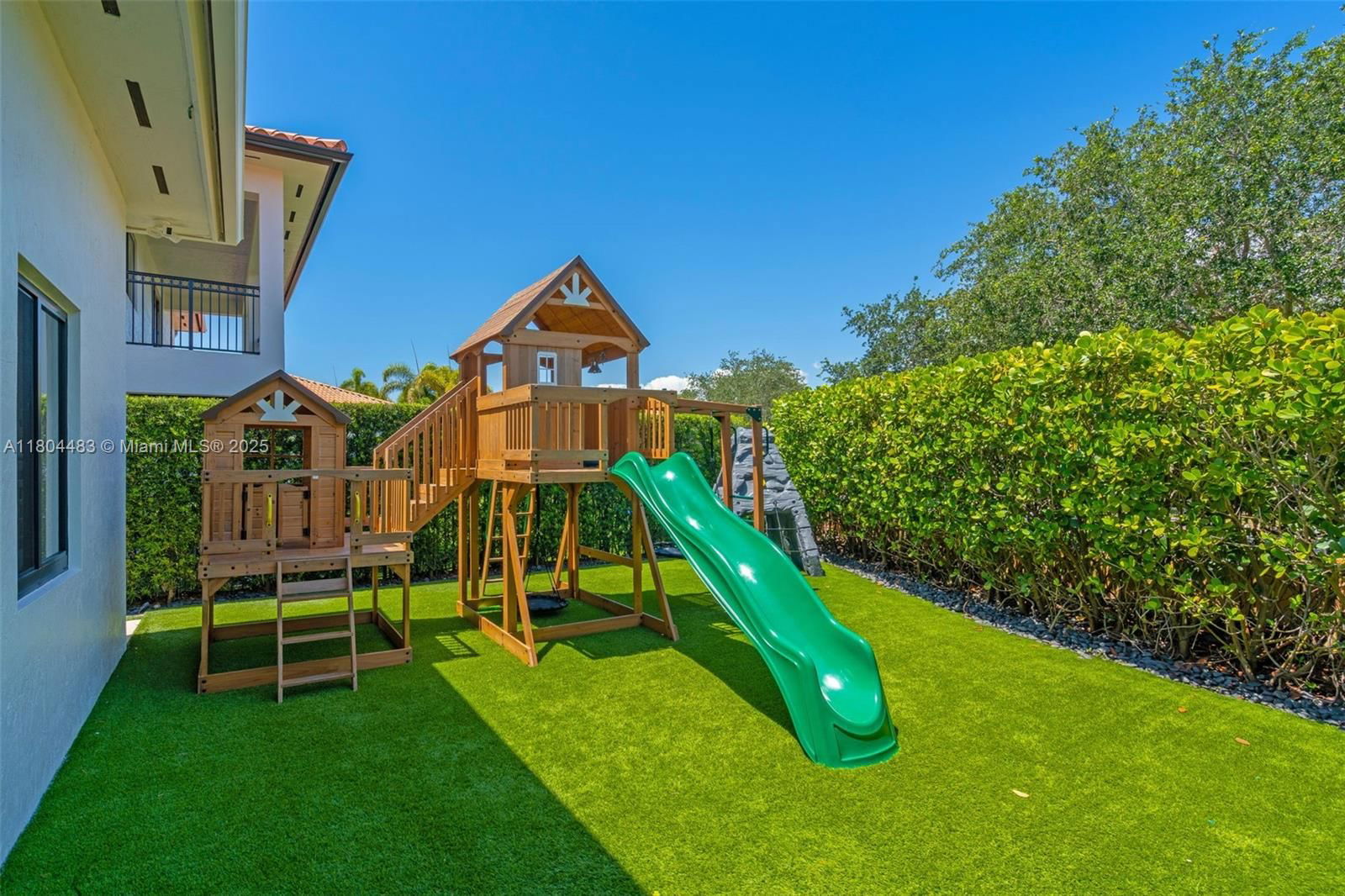 Real estate property located at 19336 77th Pl, Miami-dade, Cutler Cay, Cutler Bay, FL