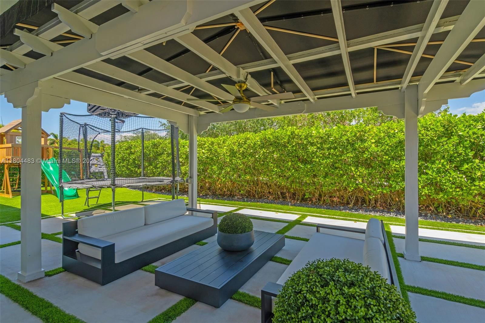 Real estate property located at 19336 77th Pl, Miami-dade, Cutler Cay, Cutler Bay, FL