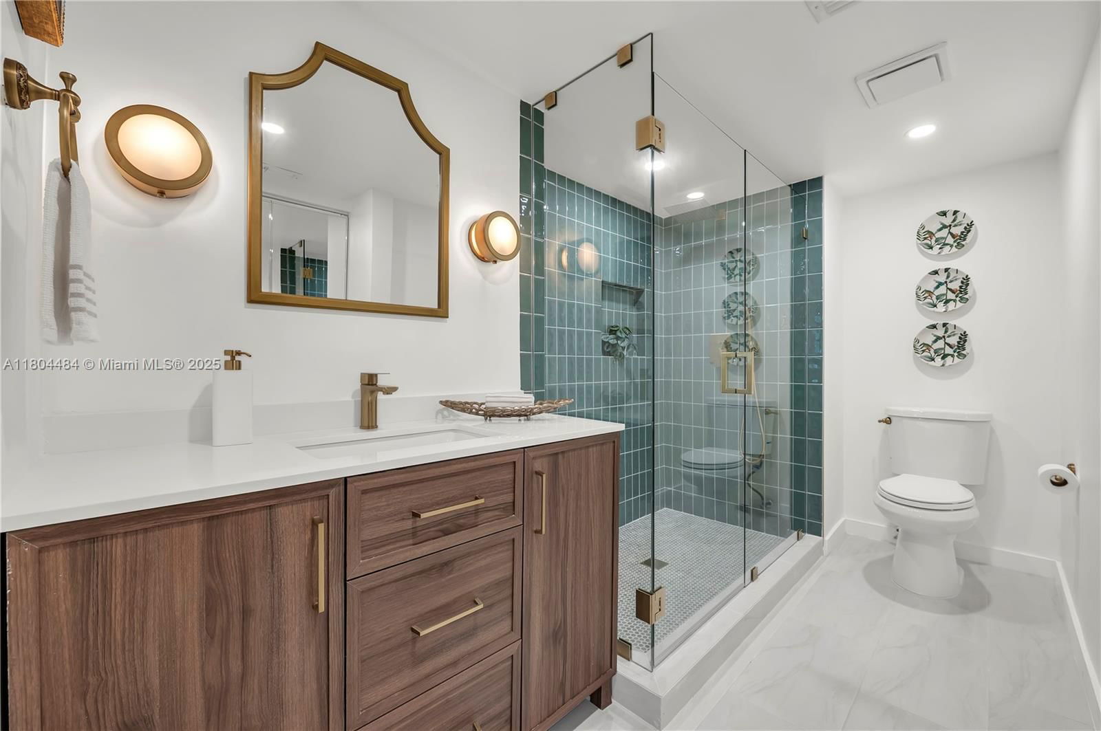 Real estate property located at 701 142nd Ave #208S, Broward, Plymouth At Century Villa, Pembroke Pines, FL