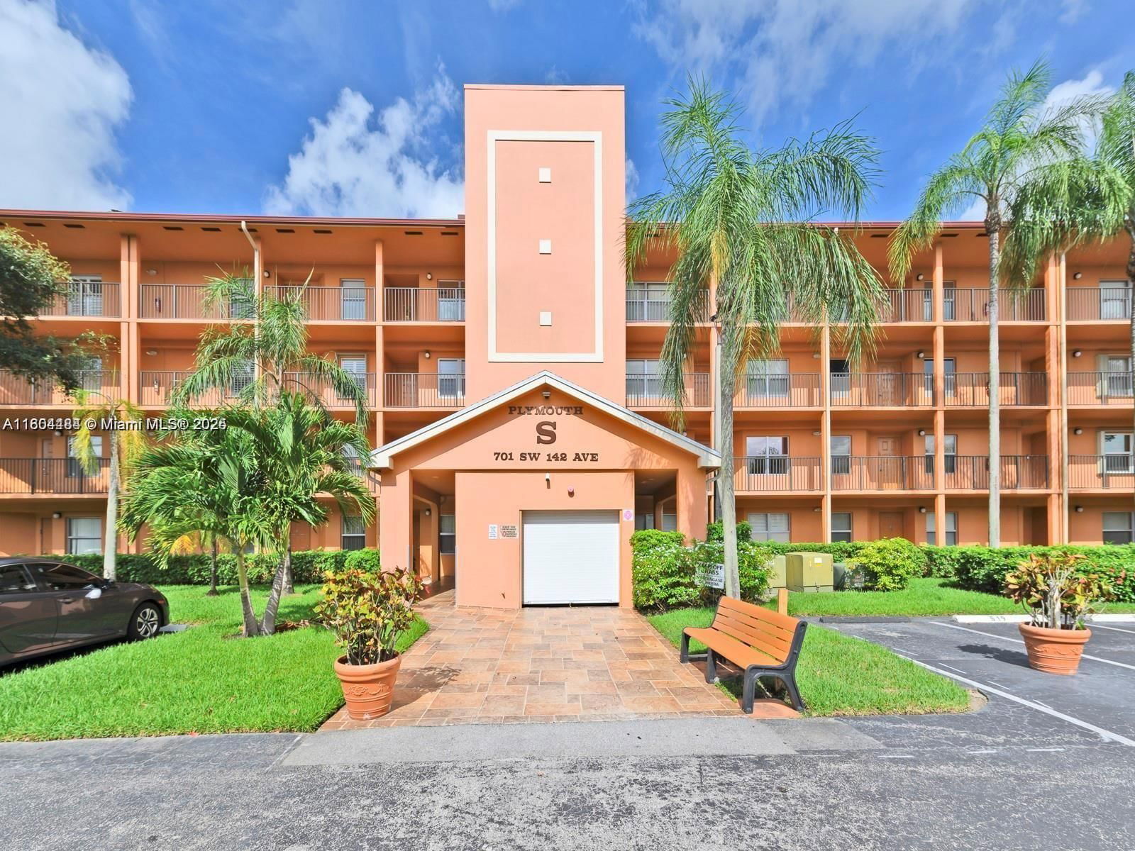 Real estate property located at 701 142nd Ave #208S, Broward, Plymouth At Century Villa, Pembroke Pines, FL