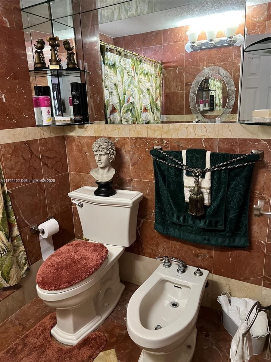 Real estate property located at 2357 23rd Ave, Miami-dade, East Haven, Miami, FL