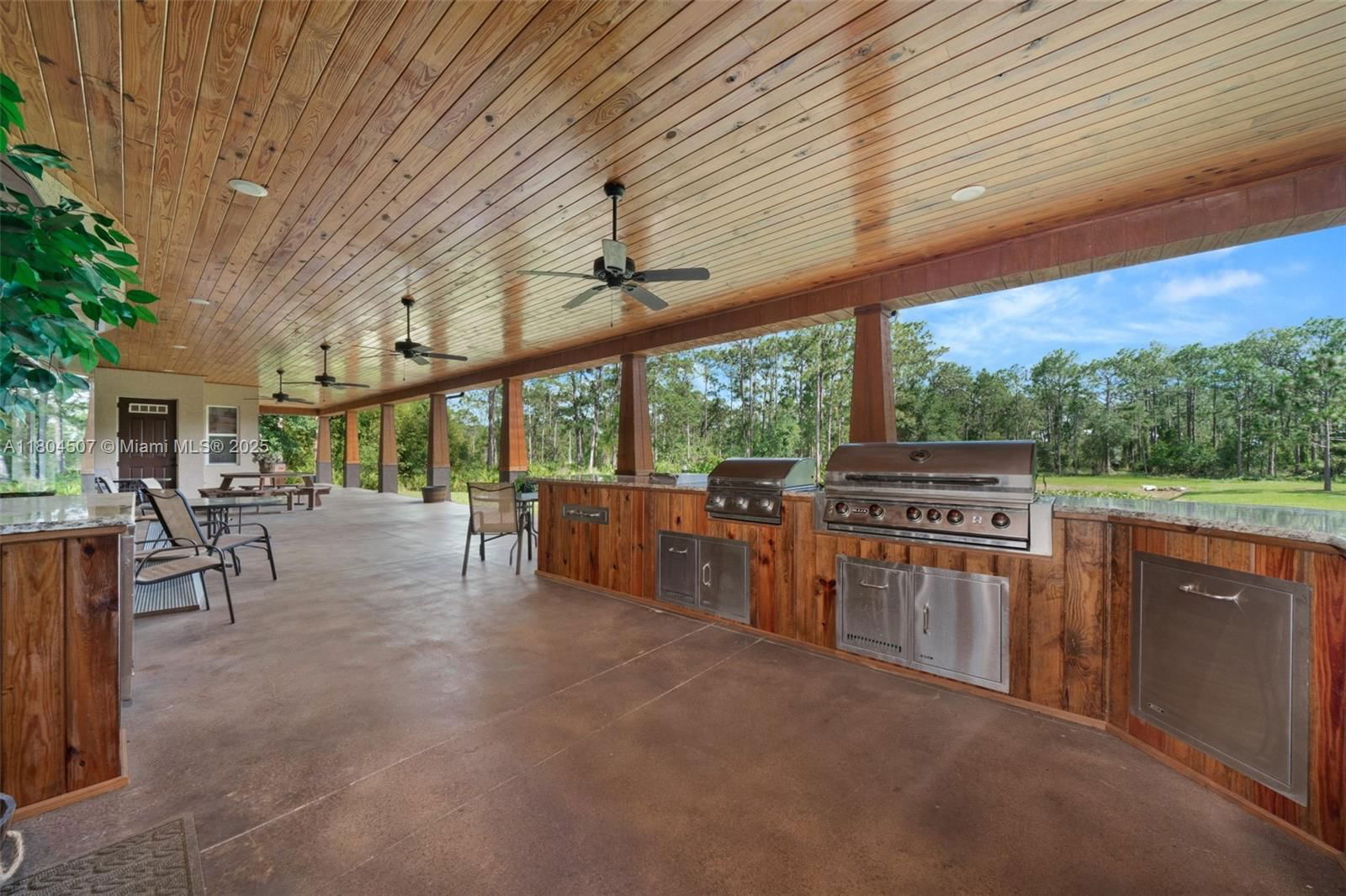 Real estate property located at 3324 Miller Avenue, Highlands, Footmans Trail, Lake Placid, FL