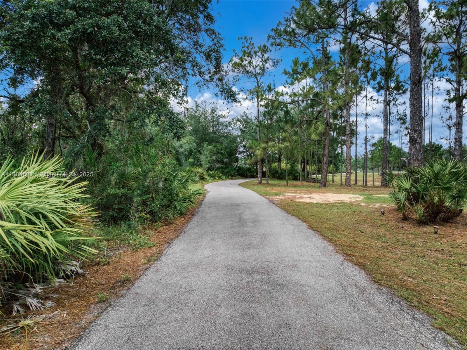 Real estate property located at 3324 Miller Avenue, Highlands, Footmans Trail, Lake Placid, FL