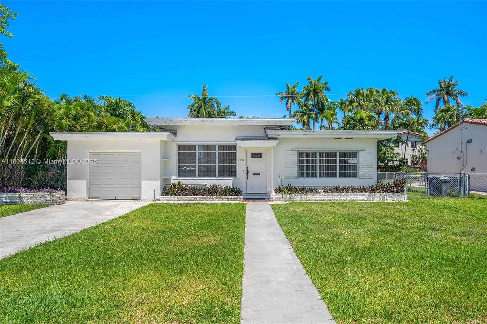 Real estate property located at 7501 Miami View Dr, Miami-dade, North Bay Island, North Bay Village, FL