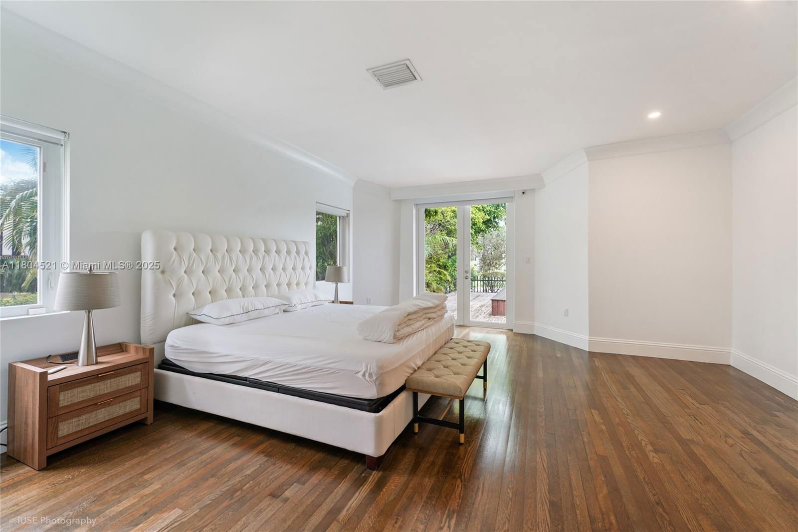 Real estate property located at 5860 La Gorce Dr, Miami-dade, Beach View Addn, Miami Beach, FL