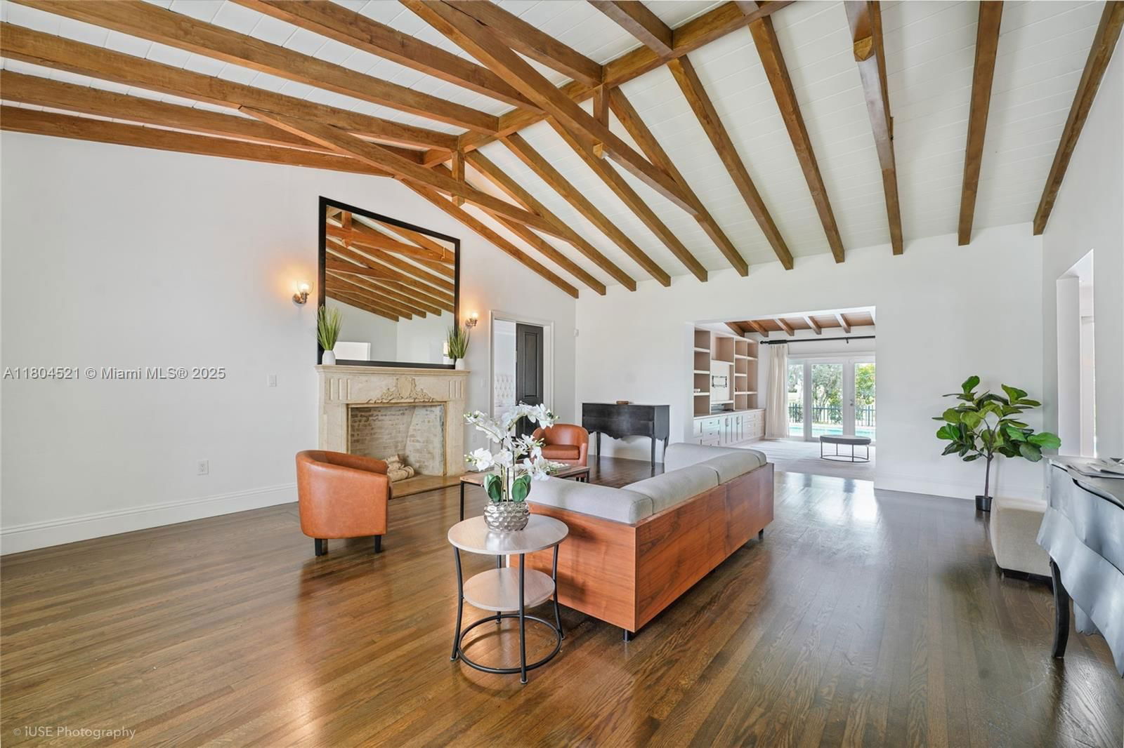 Real estate property located at 5860 La Gorce Dr, Miami-dade, Beach View Addn, Miami Beach, FL