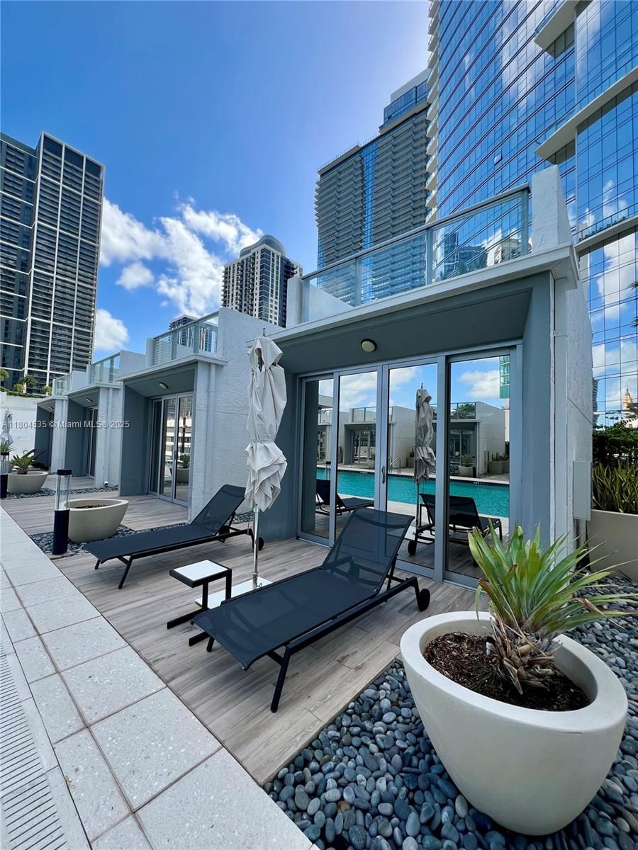 Real estate property located at 851 1st Ave CABANA PB23, Miami-dade, Paramount Miami Worldcent, Miami, FL