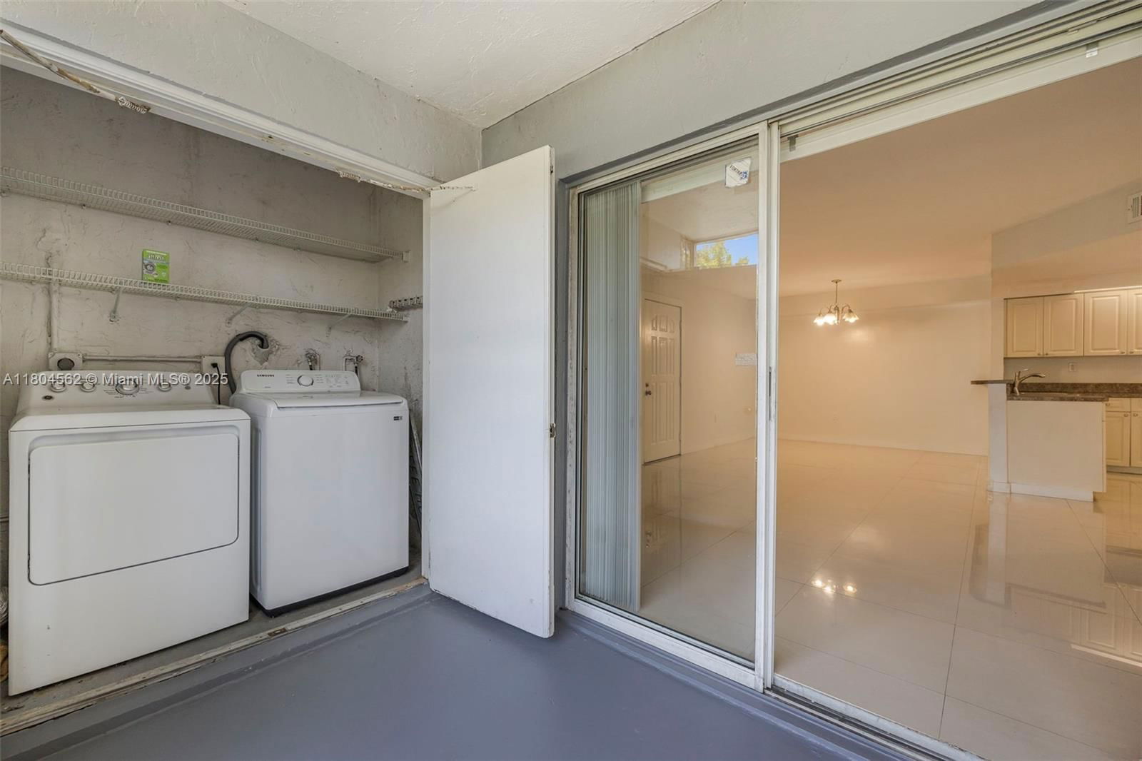Real estate property located at 8520 212th St #106, Miami-dade, Le Club At Old Cutler Con, Cutler Bay, FL