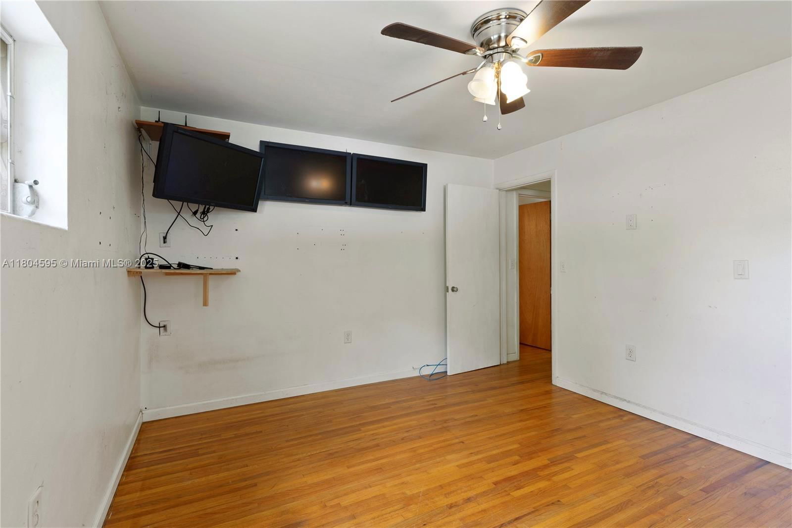 Real estate property located at 820 S. MONTGOMERY AVE, Volusia, Elliott's Sub, Deland, FL