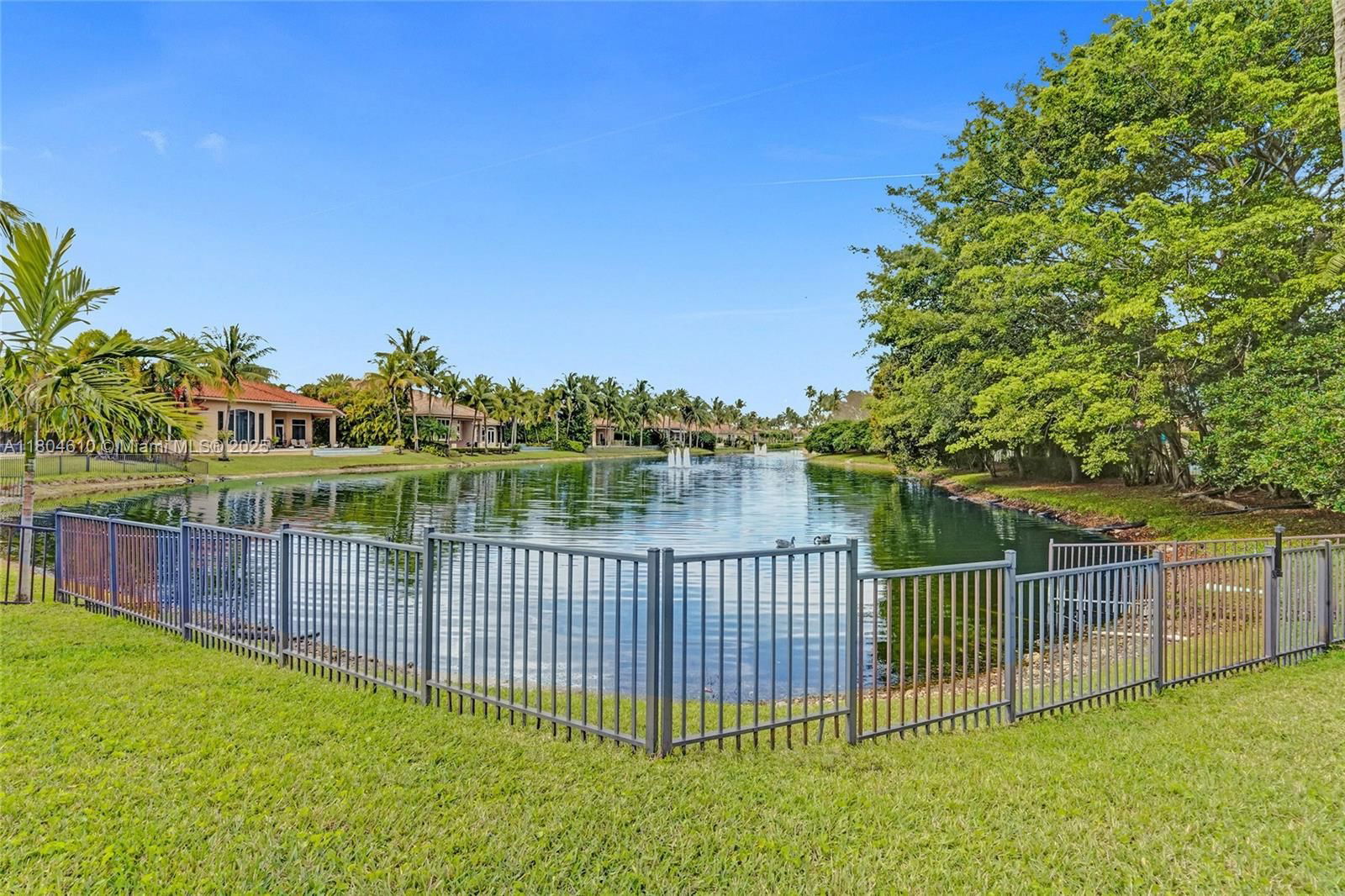 Real estate property located at 10291 Sweet Bay St, Broward, Enclave 2nd Sec, Plantation, FL