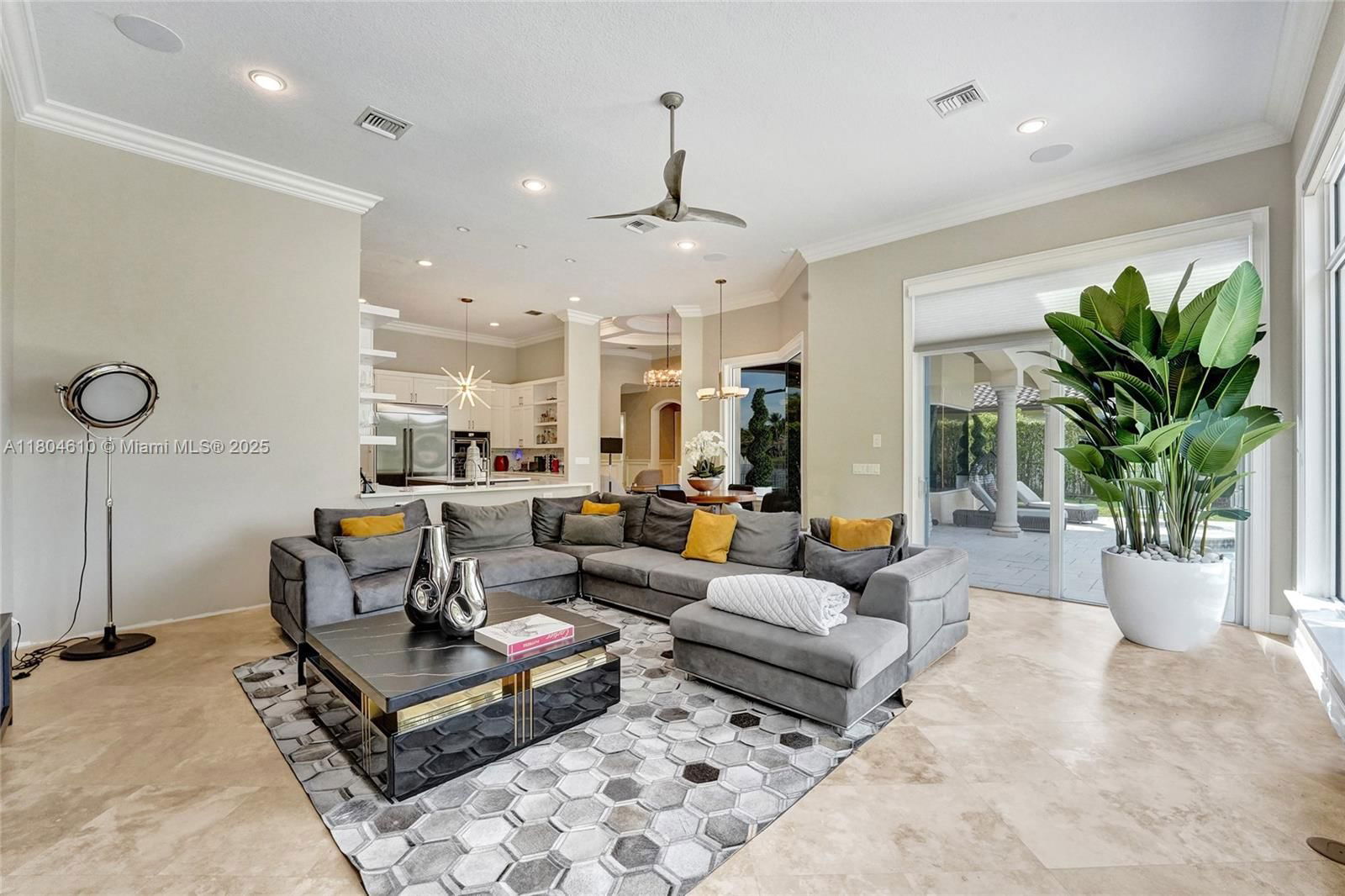 Real estate property located at 10291 Sweet Bay St, Broward, Enclave 2nd Sec, Plantation, FL