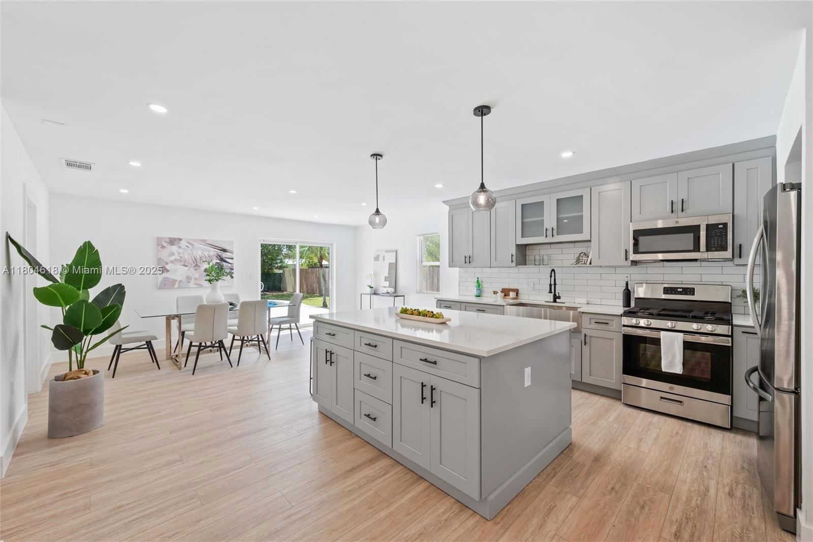 Real estate property located at 536 7th St, Miami-dade, Granada Heights, Homestead, FL