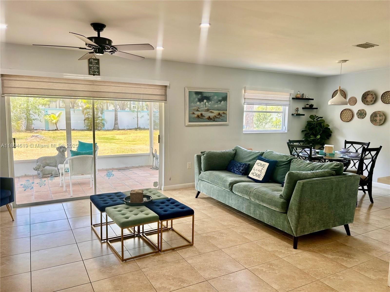 Real estate property located at 818 Lake McGregor Dr, Lee, Blvd Hts Shopping Center, Fort Myers, FL