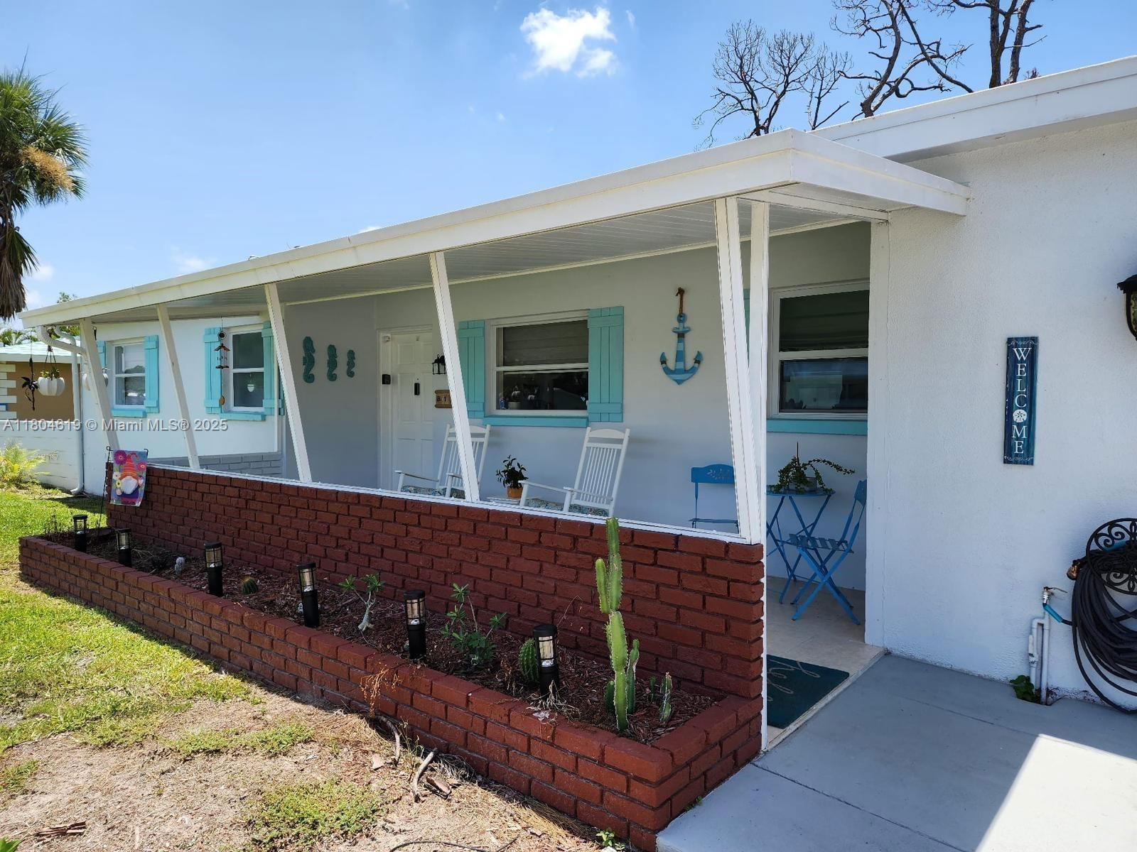 Real estate property located at 818 Lake McGregor Dr, Lee, Blvd Hts Shopping Center, Fort Myers, FL