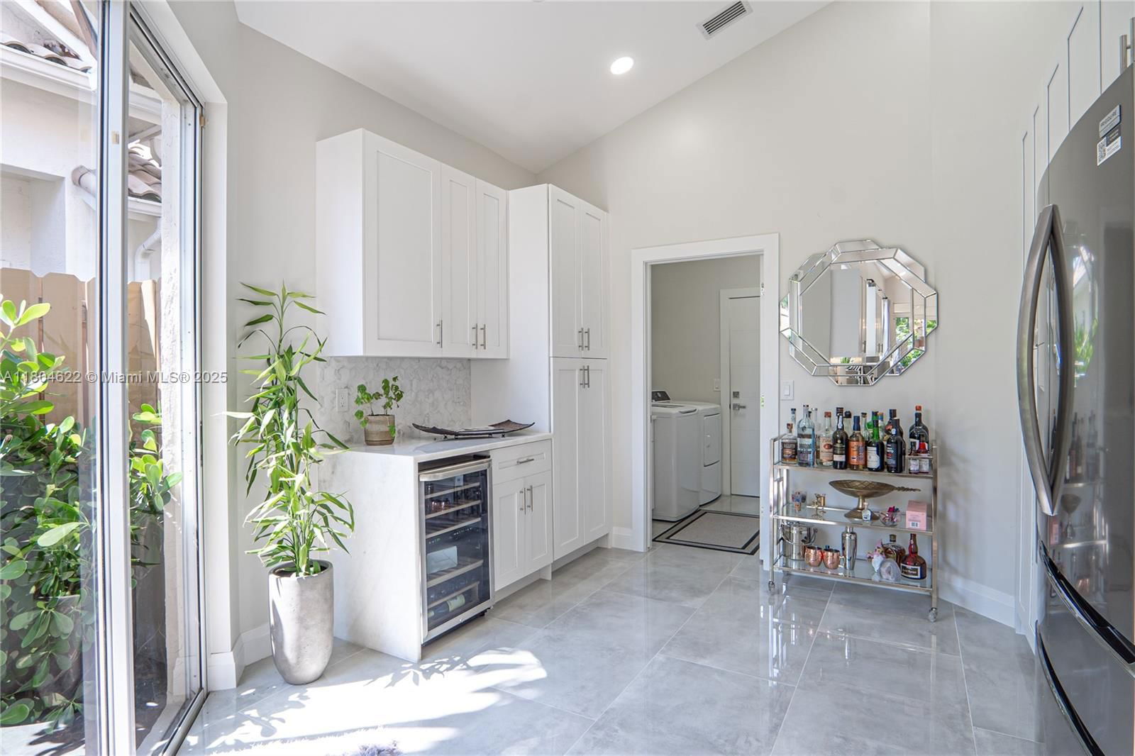 Real estate property located at 6670 27th Avenue, Palm Beach, Banyans Of Arvida Country, Boca Raton, FL