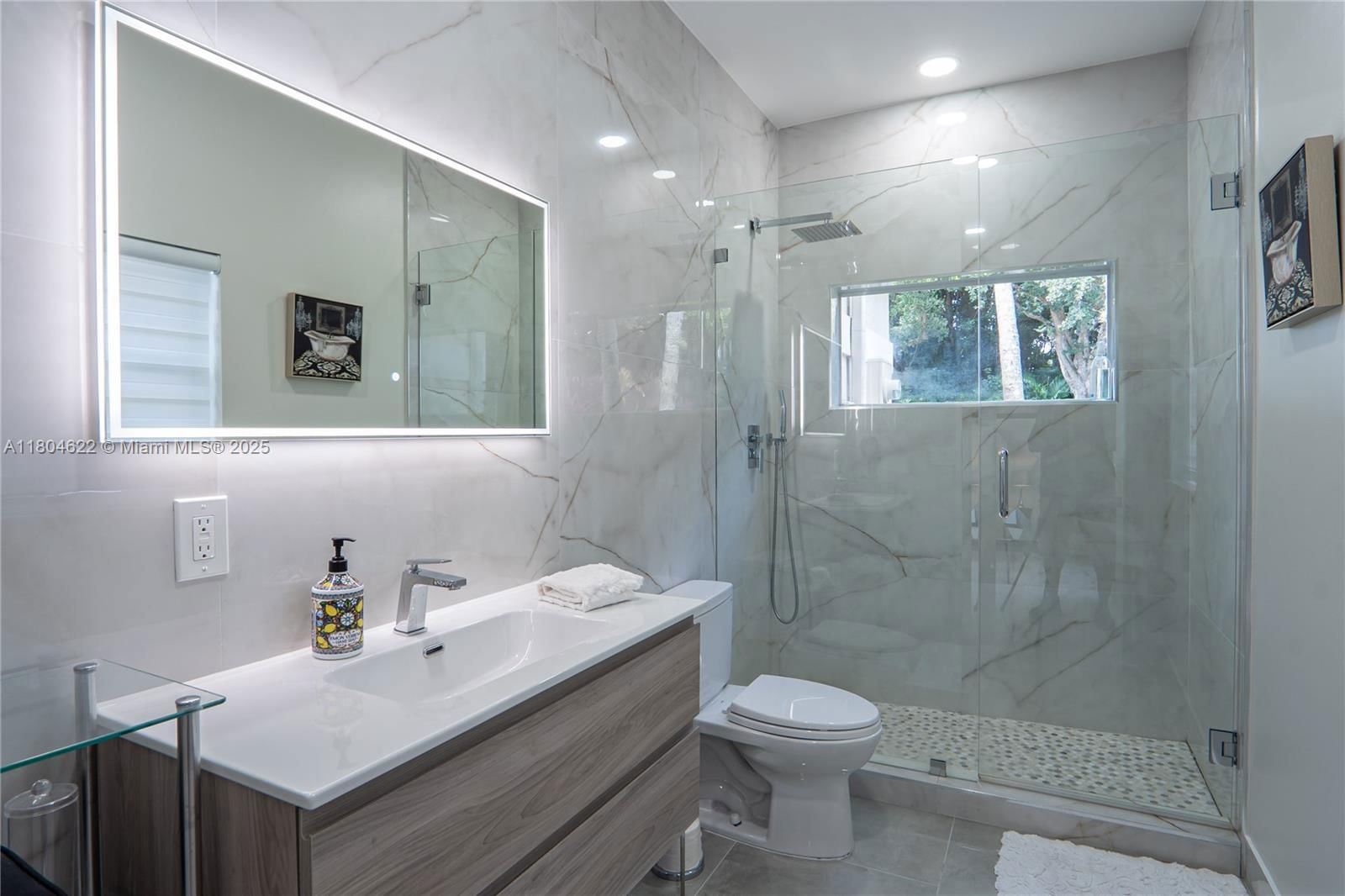 Real estate property located at 6670 27th Avenue, Palm Beach, Banyans Of Arvida Country, Boca Raton, FL