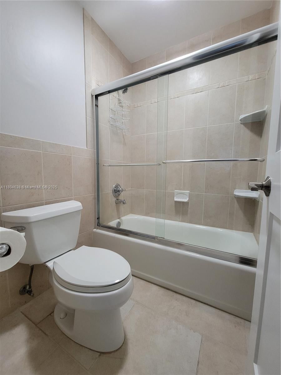 Real estate property located at 9728 Hammocks Blvd #0, Miami-dade, Banyan Tree Five Condo, Miami, FL