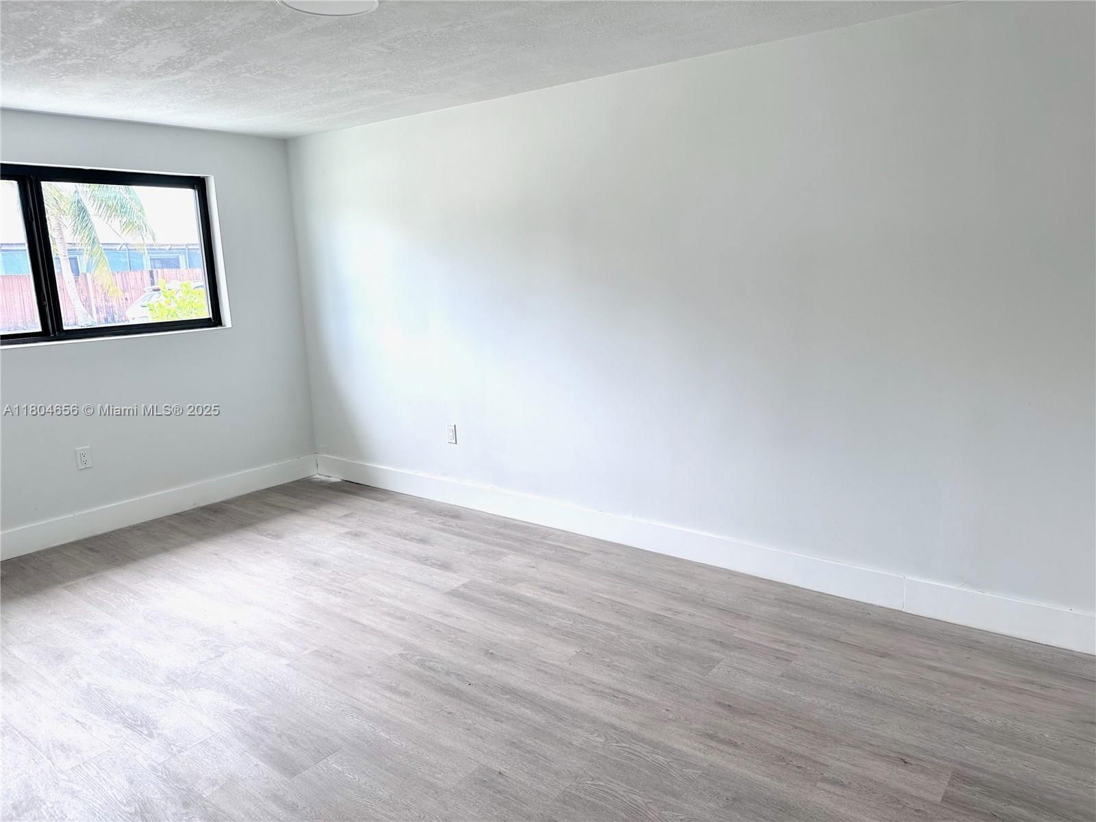 Real estate property located at 2421 56th Ter, Broward, Sheridan Park, Hollywood, FL