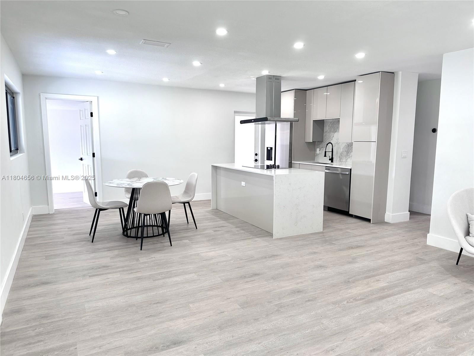 Real estate property located at 2421 56th Ter, Broward, Sheridan Park, Hollywood, FL