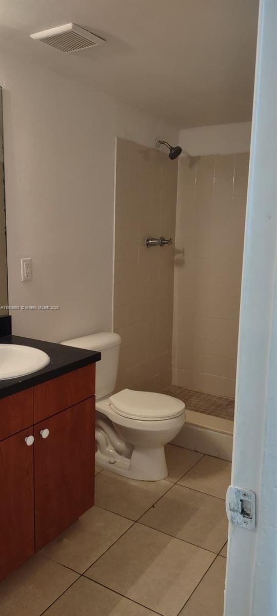 Real estate property located at 4009 University Dr #106, Broward, Sunrise On The Green, Sunrise, FL