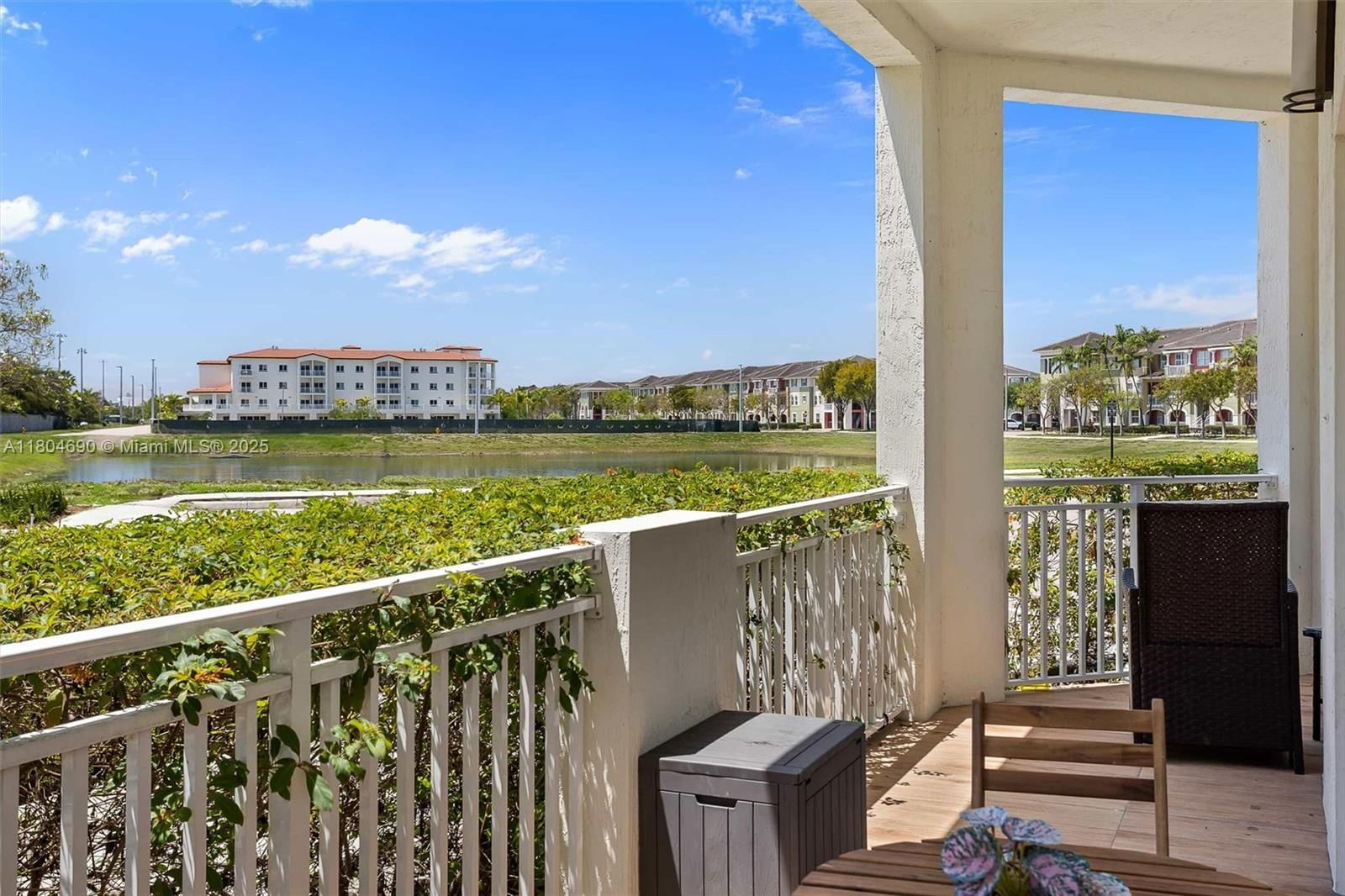 Real estate property located at 10950 82nd St #109, Miami-dade, Islands At Doral 1st Addi, Doral, FL