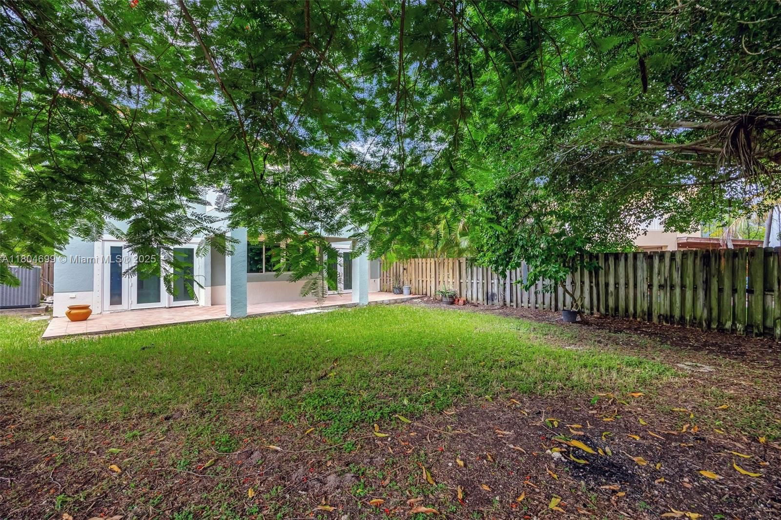 Real estate property located at 21320 97th Ave, Miami-dade, Villas Of Old Cutler, Cutler Bay, FL