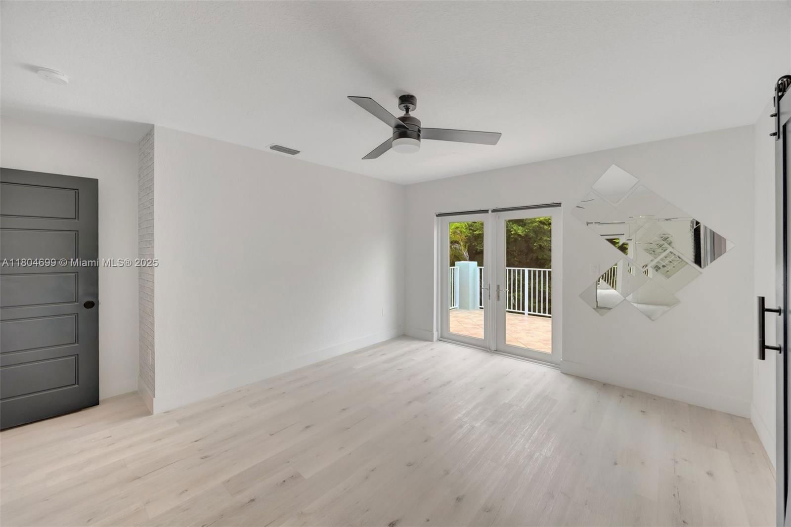 Real estate property located at 21320 97th Ave, Miami-dade, Villas Of Old Cutler, Cutler Bay, FL