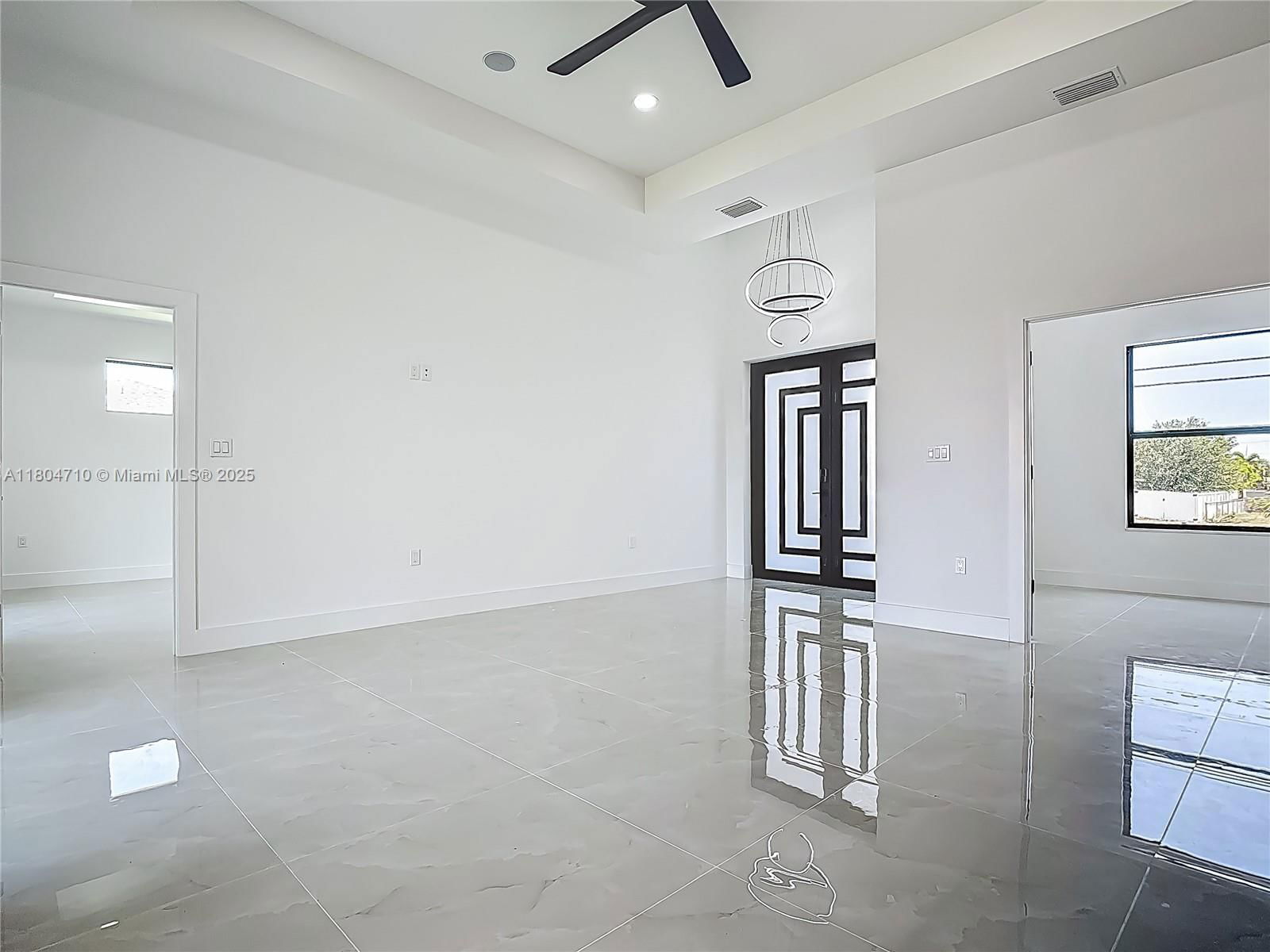 Real estate property located at 323 NE 19th Ter, Lee, Cape Coral, Cape Coral, FL