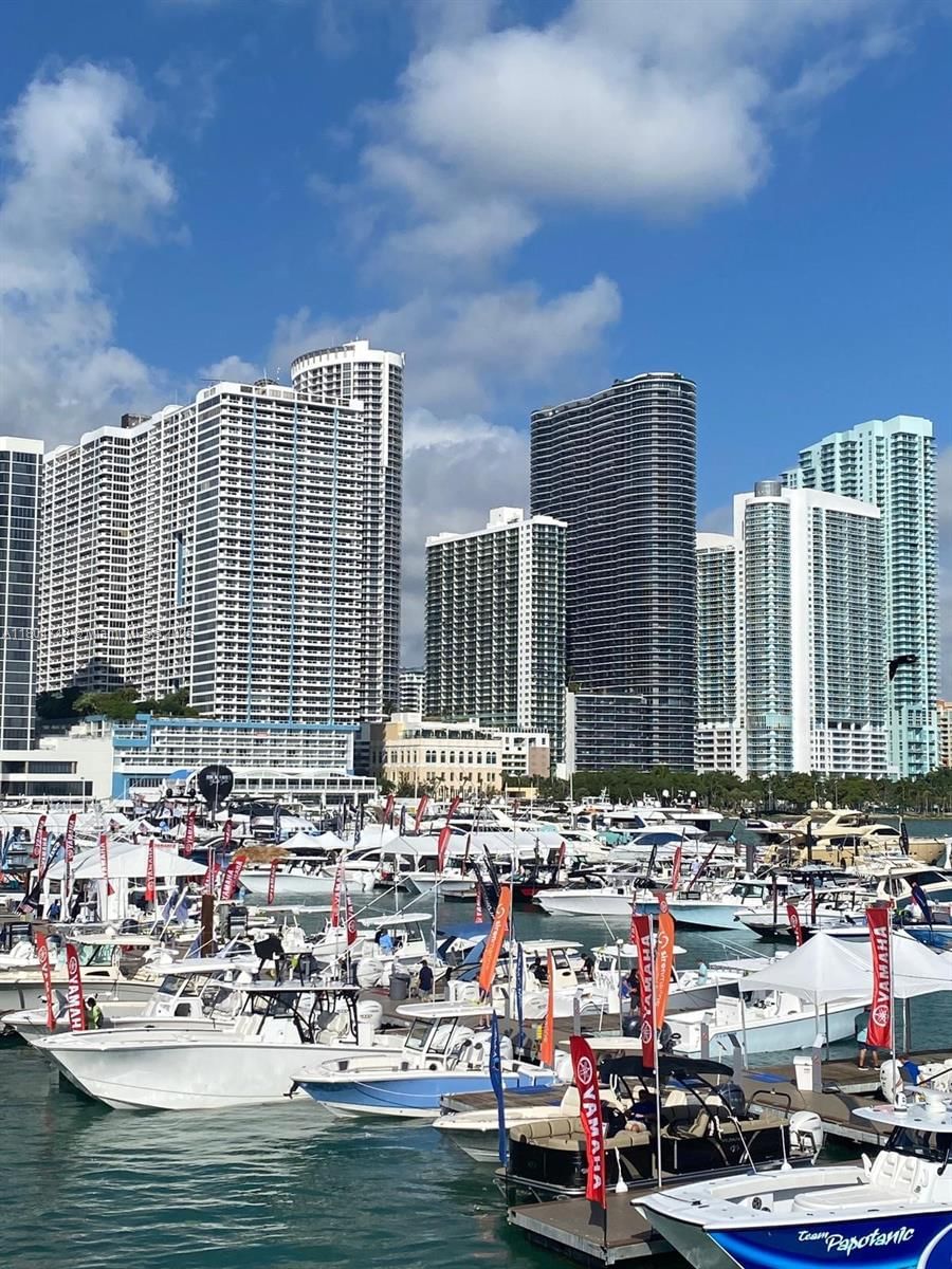 Real estate property located at 2001 Biscayne Blvd #2306, Miami-dade, Cite Condo, Miami, FL