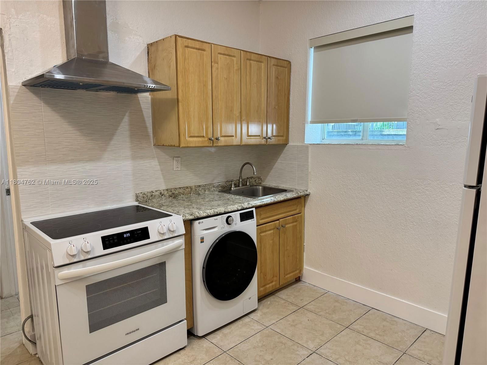 Real estate property located at 1021 3rd St #106, Miami-dade, River Lofts Condo, Miami, FL