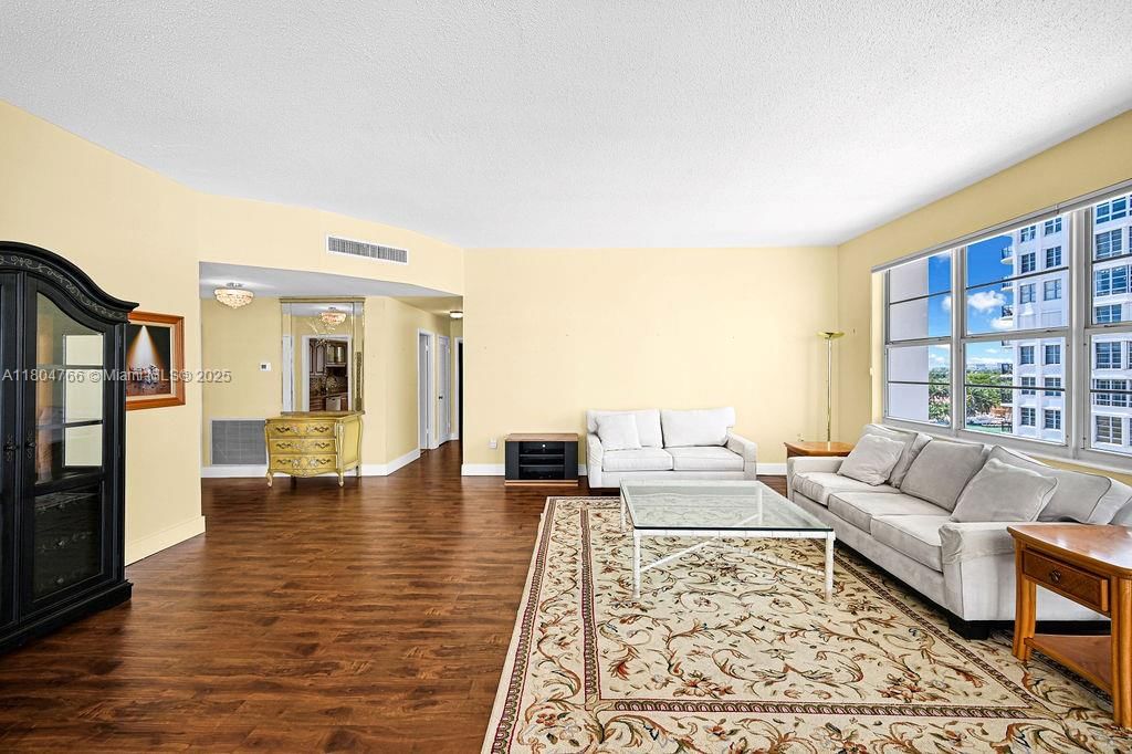 Real estate property located at 5640 Collins Ave #8B, Miami-dade, The Ashley, Miami Beach, FL
