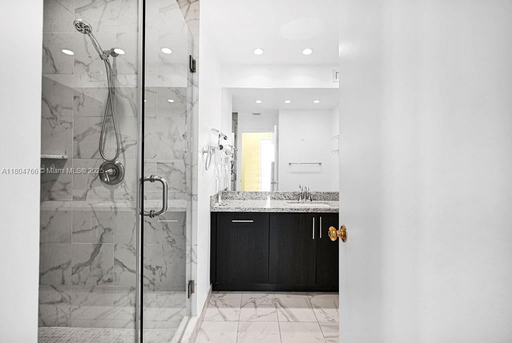 Real estate property located at 5640 Collins Ave #8B, Miami-dade, The Ashley, Miami Beach, FL