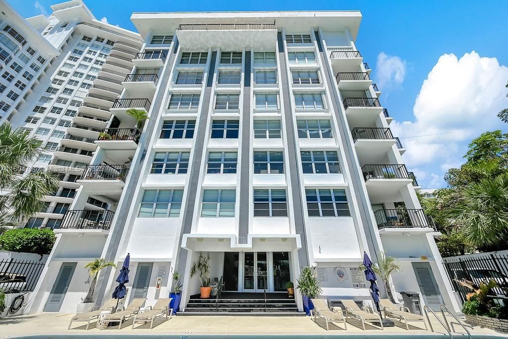 Real estate property located at 5640 Collins Ave #8B, Miami-dade, The Ashley, Miami Beach, FL