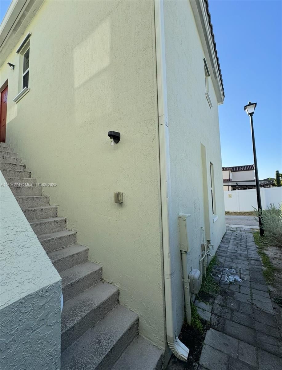 Real estate property located at 17077 93rd St, Miami-dade, Kendall Commons Residenti, Miami, FL