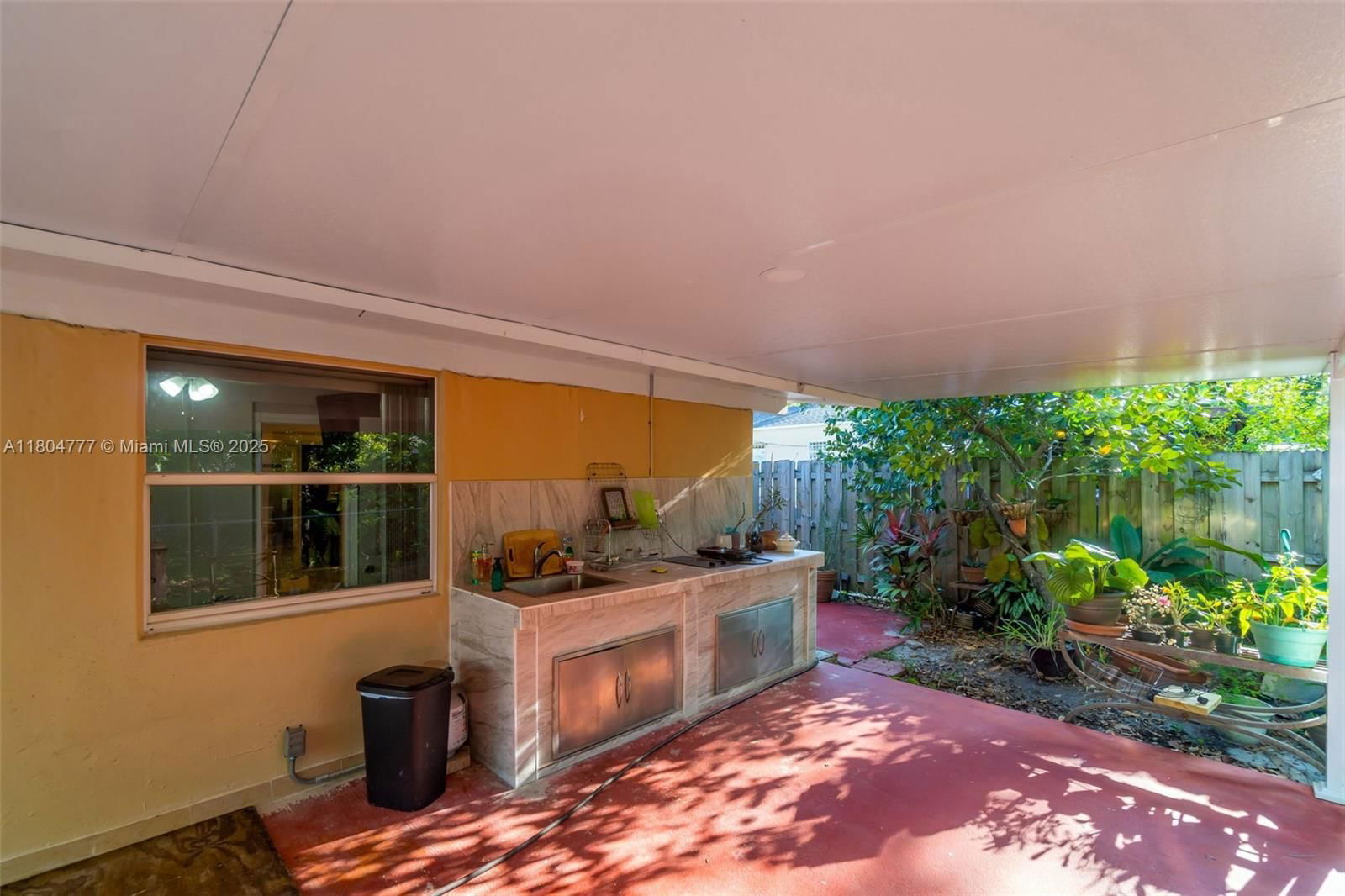 Real estate property located at 1231 Dunad Ave, Miami-dade, Plat No 1 Opa Locka, Opa-Locka, FL