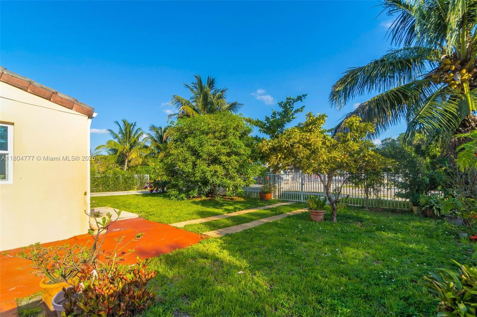 Real estate property located at 1231 Dunad Ave, Miami-dade, Plat No 1 Opa Locka, Opa-Locka, FL